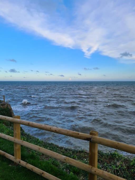 Spring Tide Cliff Top Glamping Pod With Direct Sea Views Birchington-on-Sea Extérieur photo
